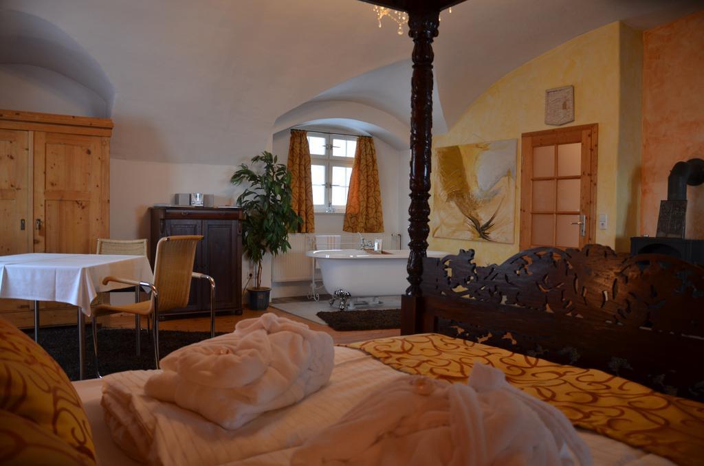 Schloss Spangenberg Extérieur photo